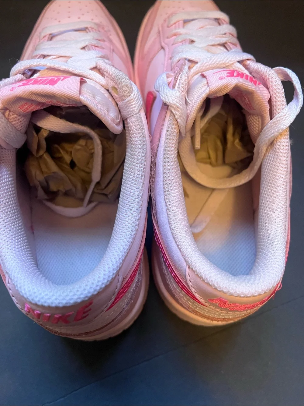 Nike Dunk Low (GS) Pink Leather Low Top Lace-Up Sneakers US 6.5 Youth Women's 8